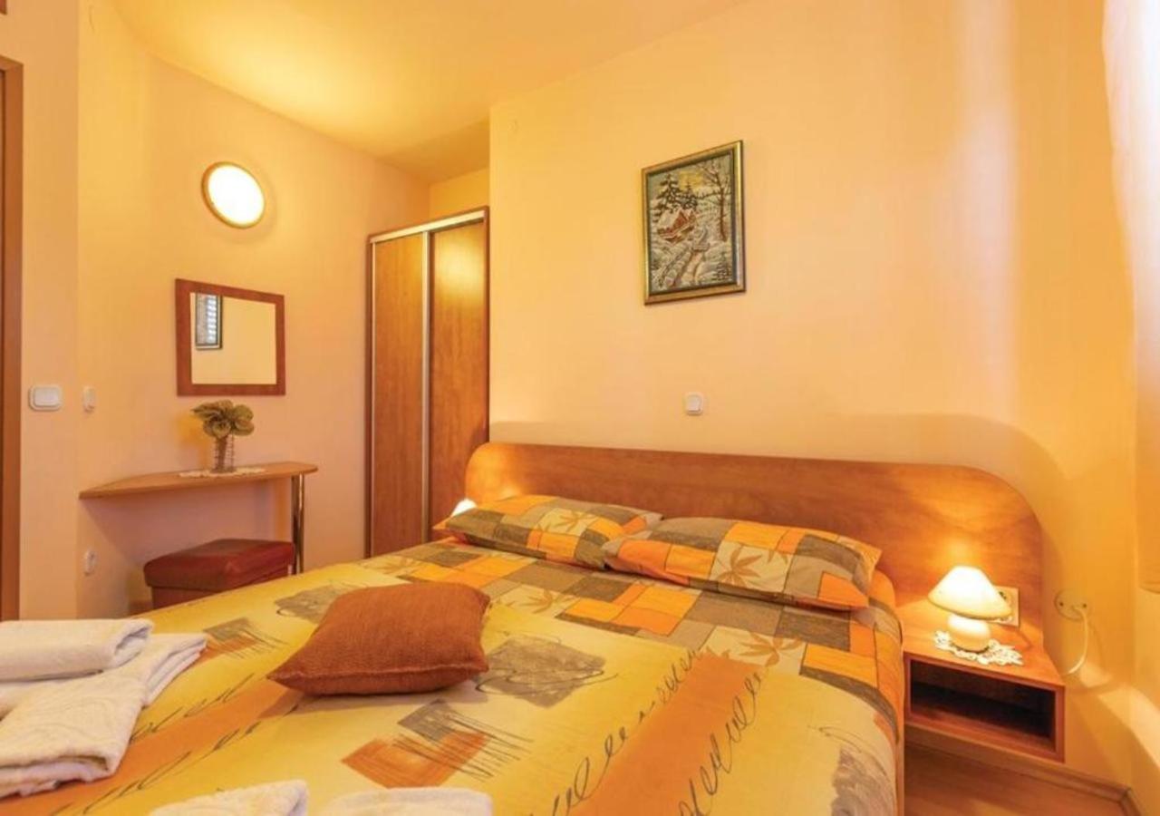 Adria Vrsar Apartment Luaran gambar