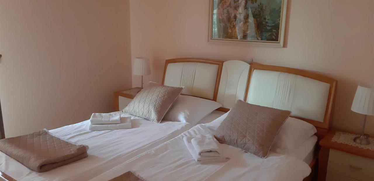 Adria Vrsar Apartment Luaran gambar